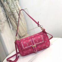 Louis Vuitton LV Women Maxi Multi Pochette Accessoires Handbag Fuchsia Pink Monogram Coated Canvas (1)