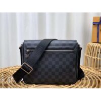 Louis Vuitton LV Men District PM Bag Damier Graphite Coated Canvas (10)