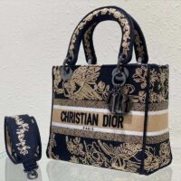 Dior Women CD Medium Lady D-Lite Bag Black Cornely-Effect Jardin D’Hiver Embroidery (10)