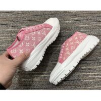 Louis Vuitton Women LV Squad Sneaker Rose Clair Pink Monogram Denim Rubber Circle (2)