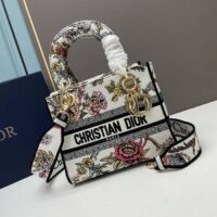 Dior Women CD Medium Lady D-Lite Bag White Multicolor Jardin Botanique Embroidery (1)