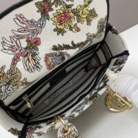 Dior Women CD Medium Lady D-Lite Bag White Multicolor Jardin Botanique Embroidery (1)