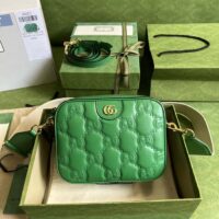 Gucci Women GG Matelassé Leather Small Bag Bright Green Double G Zip Closure (2)