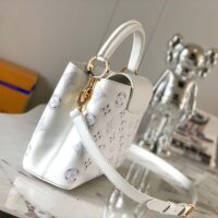 Louis Vuitton LV Women Capucines BB Handbag White Calfskin Cowhide Leather (1)