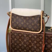 Louis Vuitton LV Women Diane Handbag Beige Brown Monogram Coated Canvas Shearling (5)