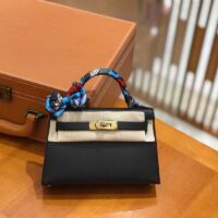 Hermes Women Mini Kelly 20 Bag in Togo Leather with Gold Hardware-Black (2)