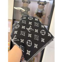 Louis Vuitton LV Unisex Simply LV Scarf Black Fringed Finish Contrasting Monogram Motif (3)