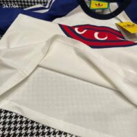 Gucci Men GG Adidas x Gucci Cotton Jersey T-Shirt Ivory Blue Trefoil Print Raglan Sleeves Crewneck (4)