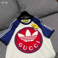 Gucci Men GG Adidas x Gucci Cotton Jersey T-Shirt Ivory Blue Trefoil Print Raglan Sleeves Crewneck (4)