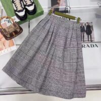 Gucci Women GG Prince Wales Check Pleated Skirt Black White Wool Button Closure (1)