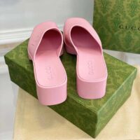 Gucci Women GG Slip-On Sandal Pink Rubber Embossed Logo Square Toe Chevron (6)