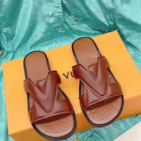 Louis Vuitton LV Unisex Oasis Mule Moka Brown Grained Calf Leather Rubber Outsole (9)