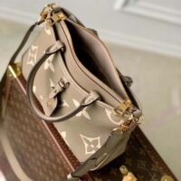 Louis Vuitton LV Women Trianon PM Bag Beige Embossed Grained Cowhide Leather (10)