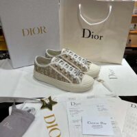 Dior Women Shoes CD Walk’N’Dior Platform Sneaker Gold-Tone Oblique Cotton Metallic Thread Embroidery (2)