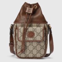 Gucci Unisex GG Mini Bucket Bag Interlocking G Beige Ebony GG Supreme Canvas (1)