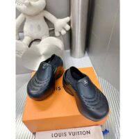 Louis Vuitton LV Unisex LV Shark Clog Black EVA Rubber Anatomic Insole (5)