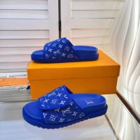 Louis Vuitton LV Unisex Miami Mule Blue Mini Monogram Textile Anatomic Insole (3)