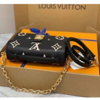 Louis Vuitton LV Women Pochette Métis East West Bag Black Beige Grained Cowhide Leather (6)