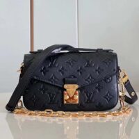 Louis Vuitton LV Women Pochette Métis East West Bag Black Grained Cowhide Leather (10)