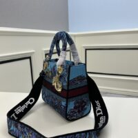 Dior Women CD Medium Lady D-Lite Bag Celestial Blue Multicolor Toile De Jouy Voyage Embroidery (1)