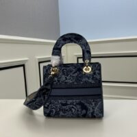 Dior Women CD Medium Lady D-Lite Bag Denim Blue Toile De Jouy Embroidery (1)