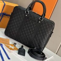 Louis Vuitton LV Uniisex Porte-Documents Voyage PM Black Damier Infini Cowhide Leather (1)