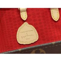 Louis Vuitton LV Women LV x YK OnTheGo MM​ Monogram Coated Canvas 3D Painted Dots Print (5)