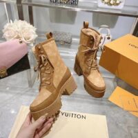 Louis Vuitton LV Women Laureate Platform Desert Boot Beige Monogram Wool Leather Laces Treaded Rubber (3)